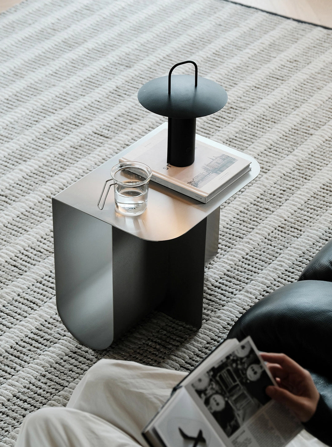 שולחן צד Okane T