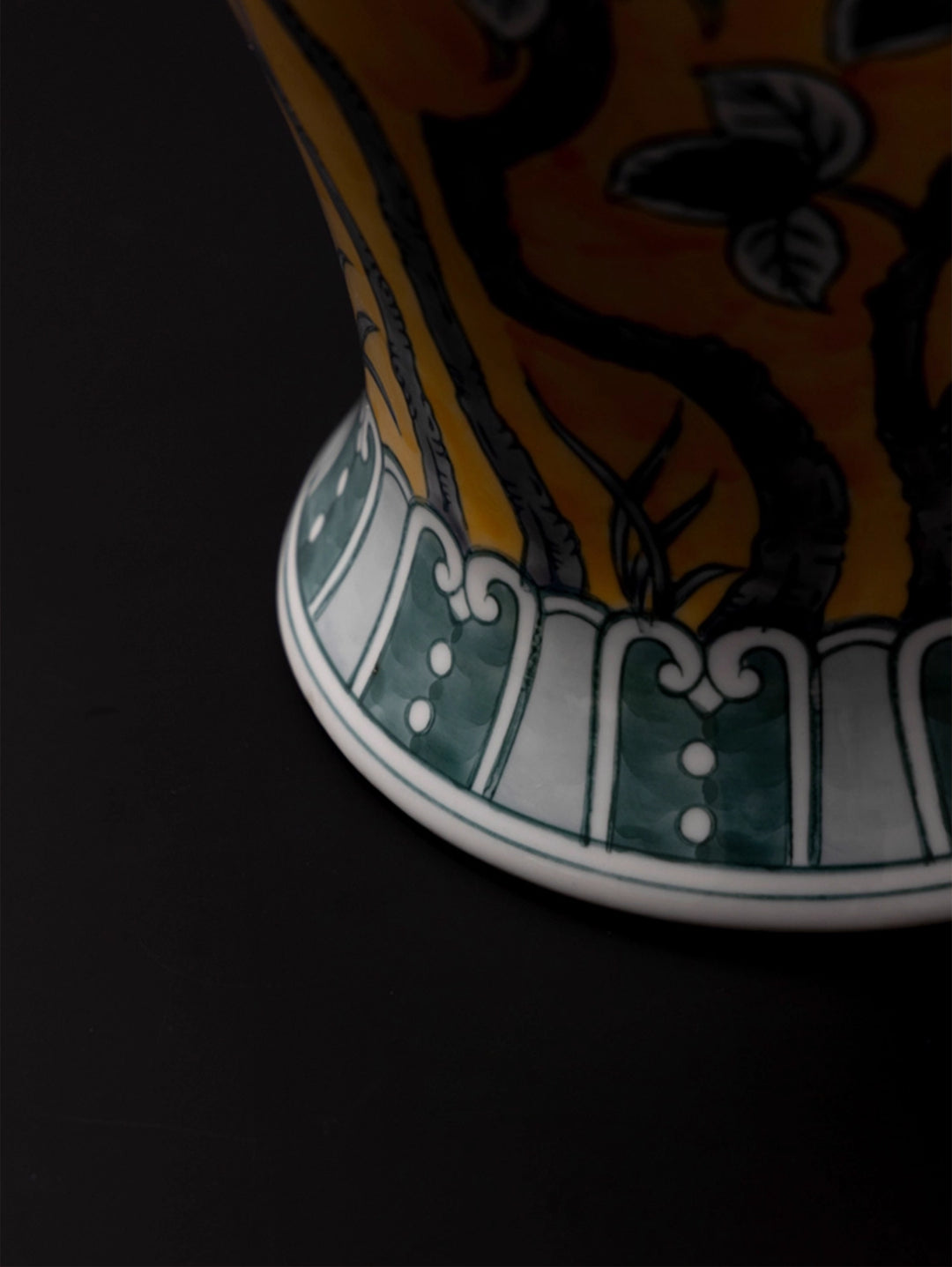 אגרטל Celestial