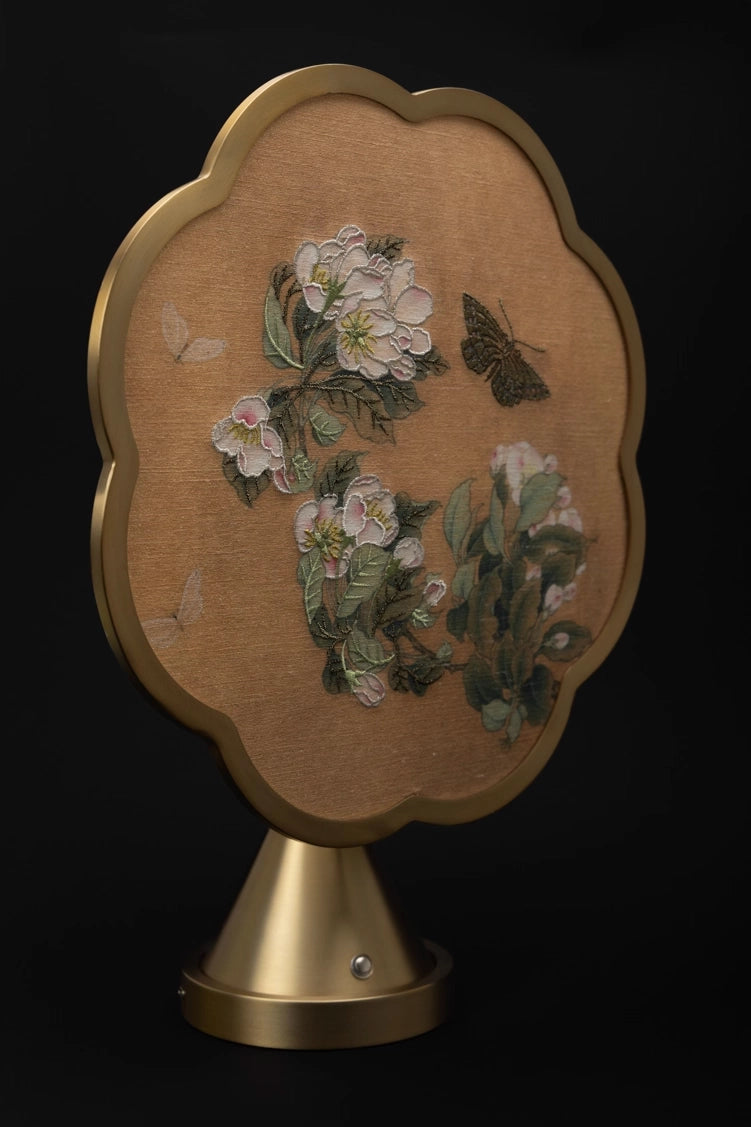 מנורת צד Spring Whispers