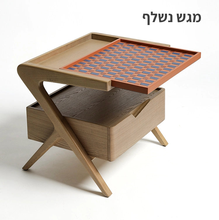 שידת צד Saic