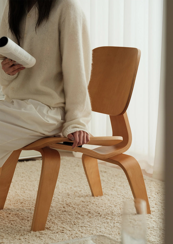 כורסה July