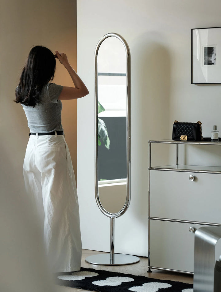 מראה עומדת Back