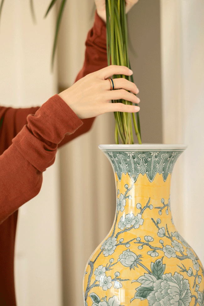 אגרטל Celestial